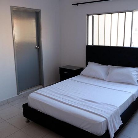 Mondieu Hostel Barranquilla  Exterior photo